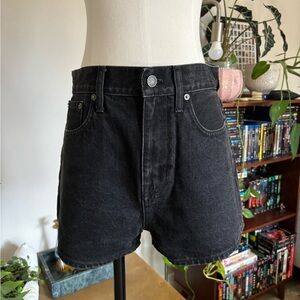 Madewell Momjean shorts size 26